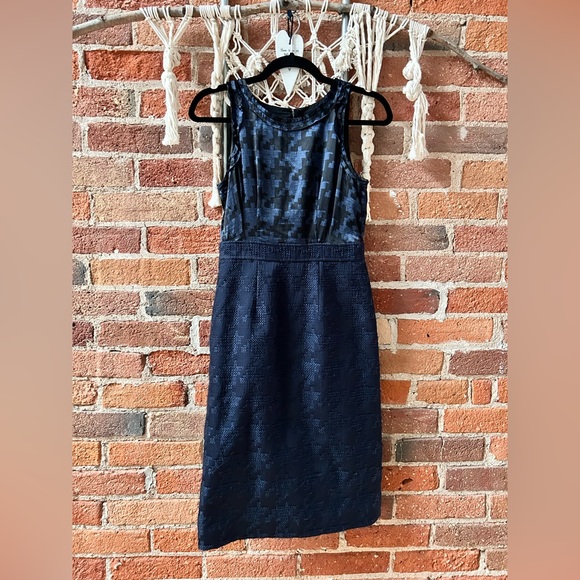 Banana Republic Mad Men Silk and Wool dress - Picture 1 of 8